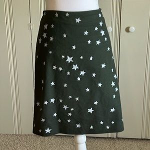 Boden Tilda Green Skirt with Stars ✨
